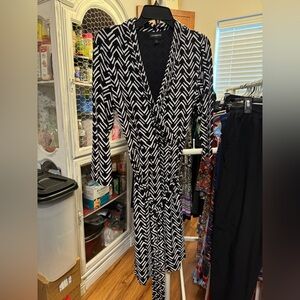 Liz Claiborne Black and White Chevron Wrap Dress